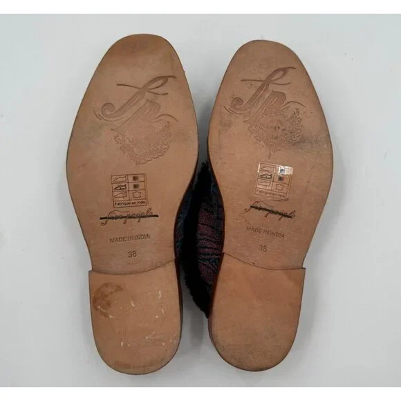 Free People Butterfly Effect Velvet Slip-On Mules Size 7.5 or 38 - Picture 6 of 7